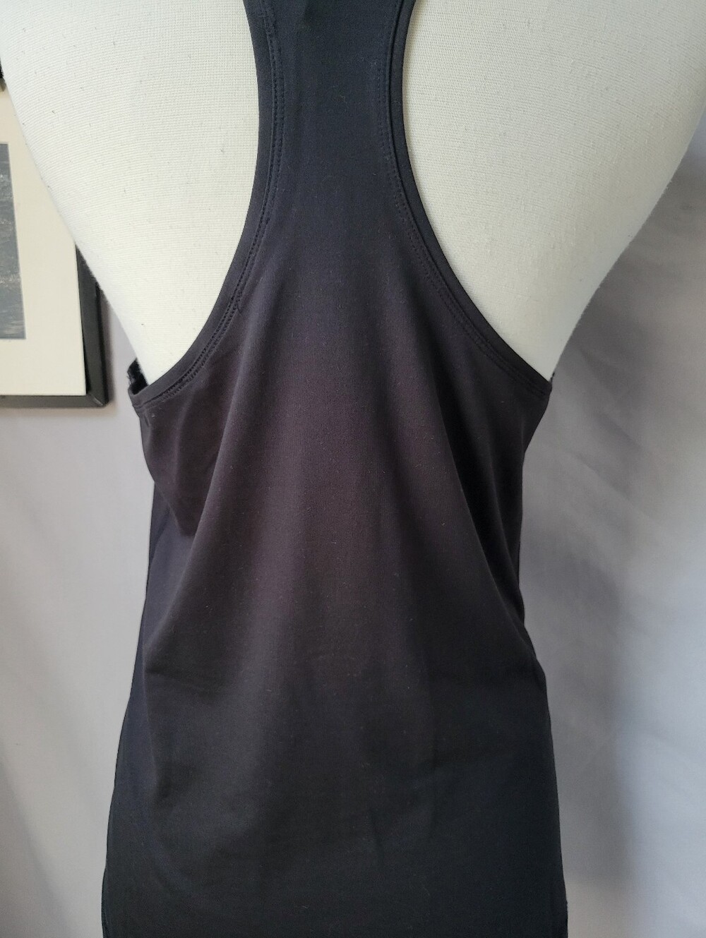 Vuori Lux Racerback Performance Tank Top Black L - Picture 8 of 12